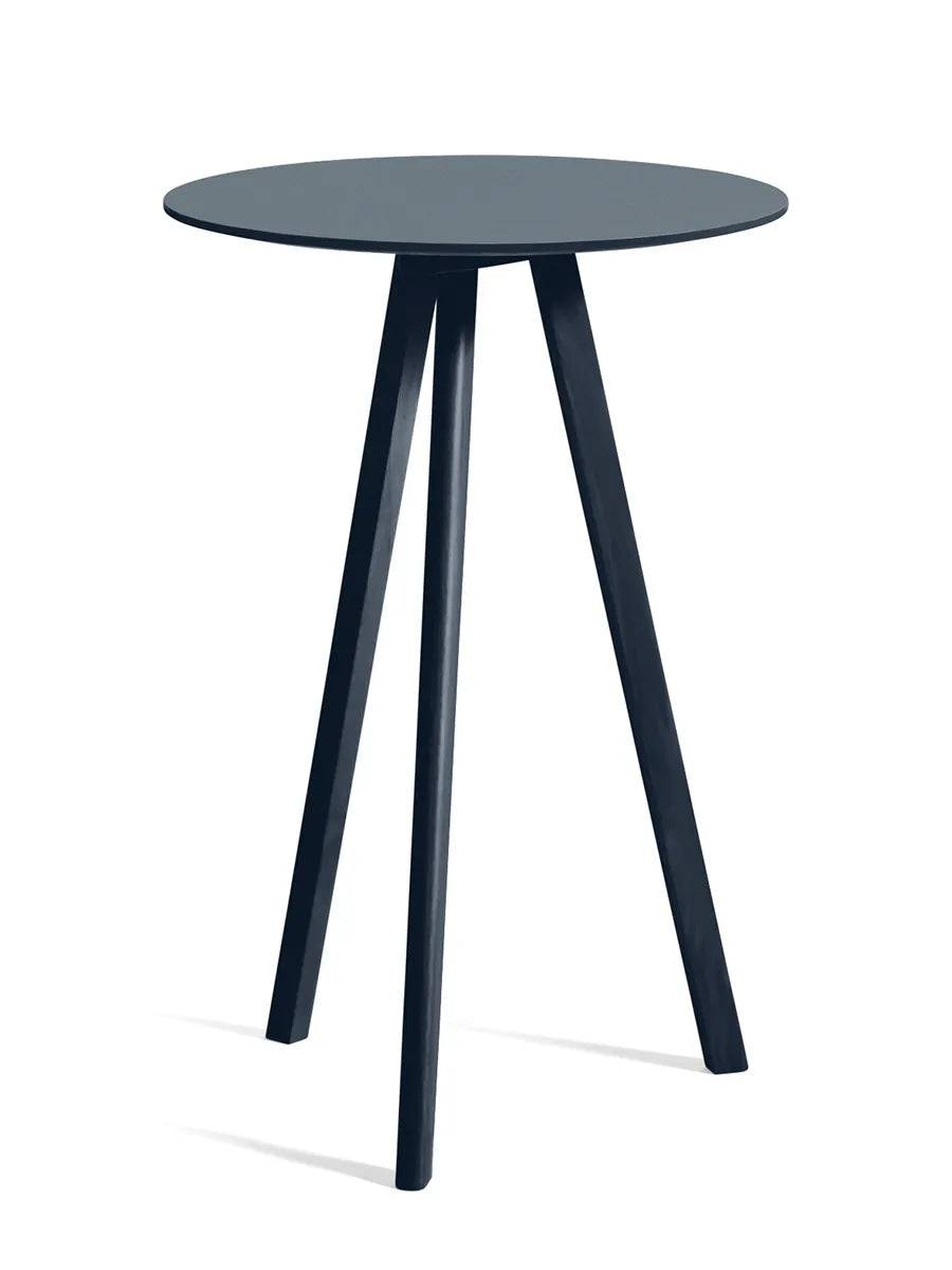 Copenhague CPH20 Bord, Ø70 cm fra Hay Deep Blue lakeret eg / Smokey Blue linoleum - Jacobsen Plus