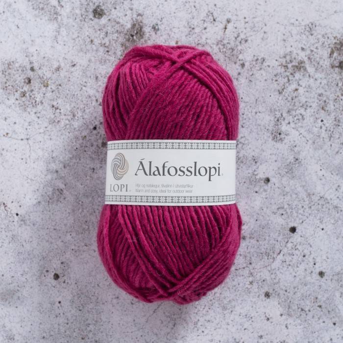 Ístex Álafosslopi 100g - Istex Alafosslopi Dark Magenta 1240 - IstexAlafosslopiDarkMagenta1240