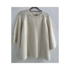 Sibin Linnebjerg – Robin Strik, Off White