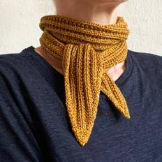 Vineyard Scarf - English