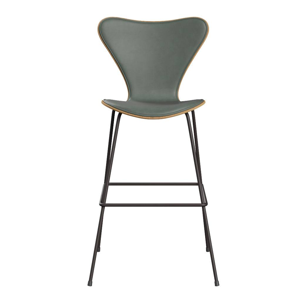 Fritz Hansen - 3197 høj barstol, naturfiner og forsidepolstret i Grace læder Eg - Concrete Grey læder - Warm Graphite stel - Jacobsen Plus