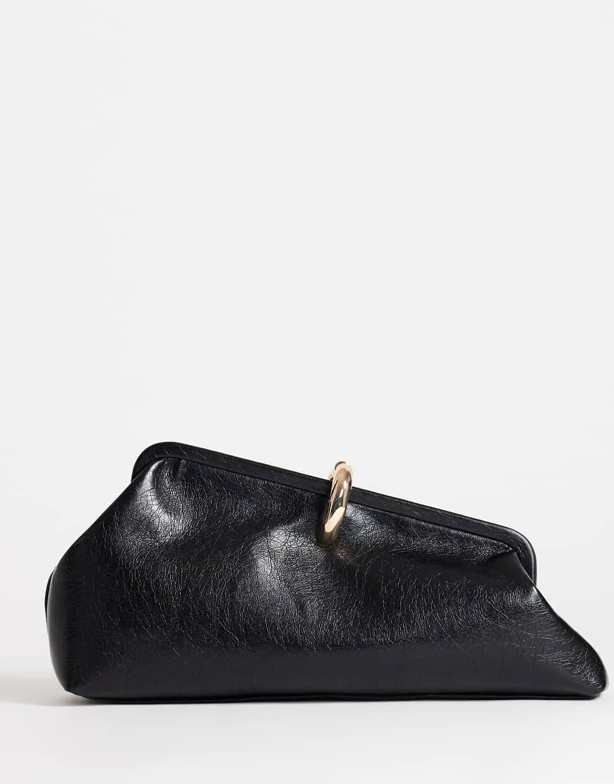 Topshop - Carlie - Sort mellemstor clutch med metaldetalje - One Size