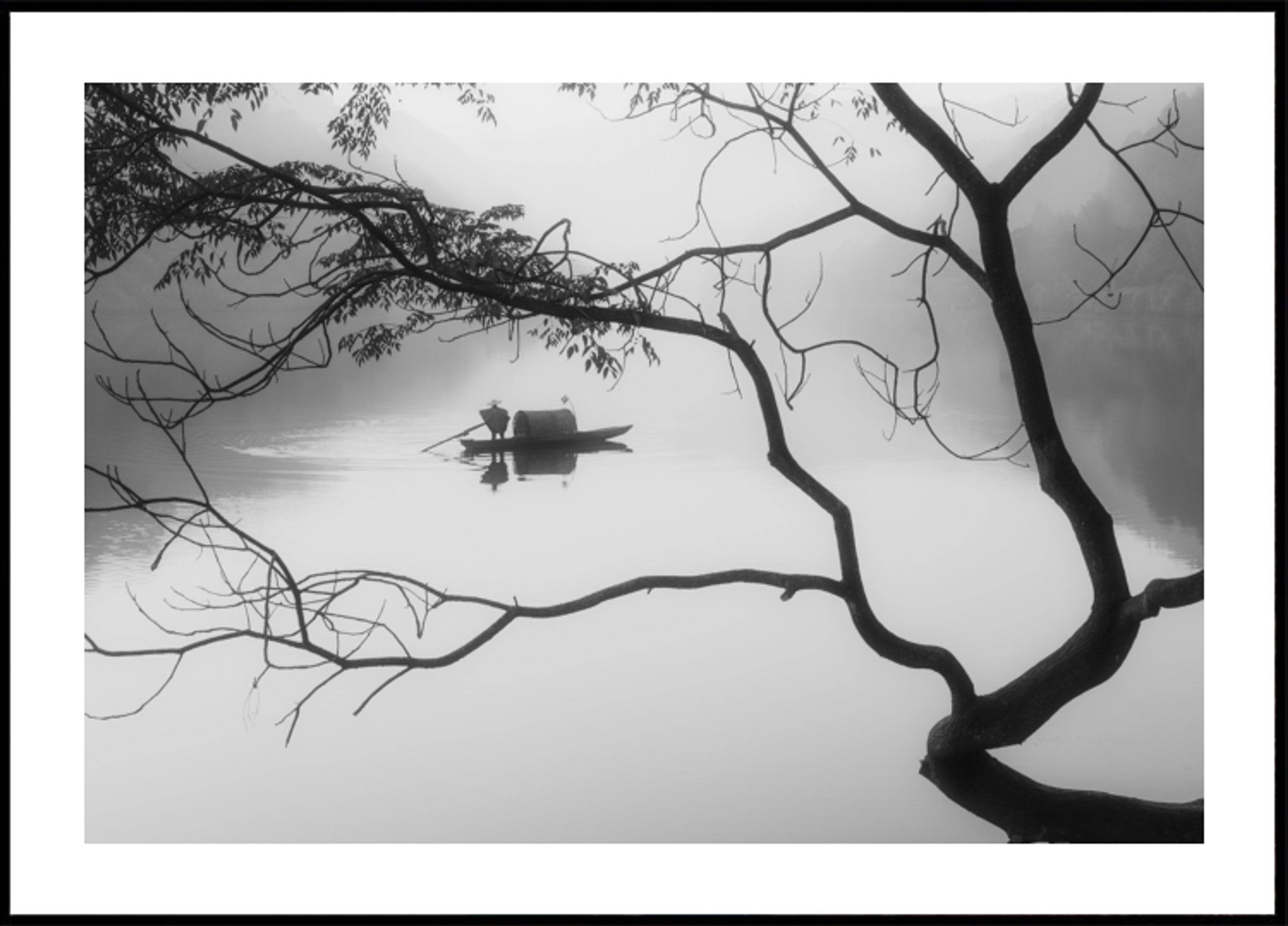 Lone Boatman Mist (50x70) - Plakater > Osorterade verk, BD