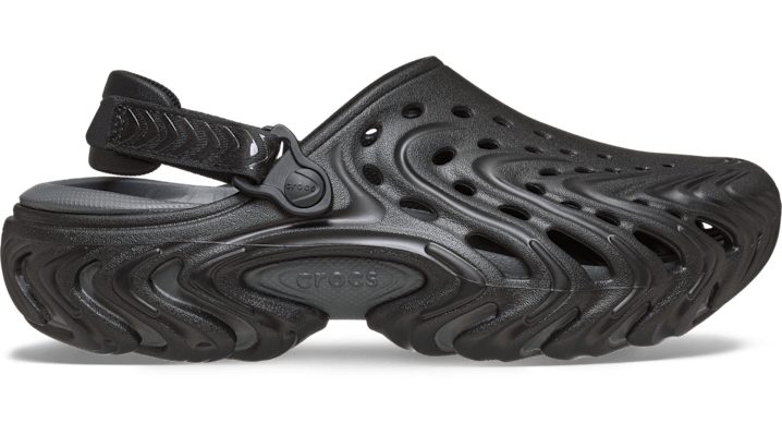 Crocs unisex Echo II Chrome Clogs Black Chrome 51