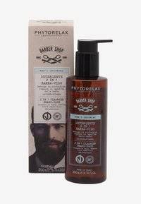 MEN'S GROOMING - 2 IN 1 CLEANSER BEARD-FACE WITH SANDAL EXTRACT - Skäggschampo