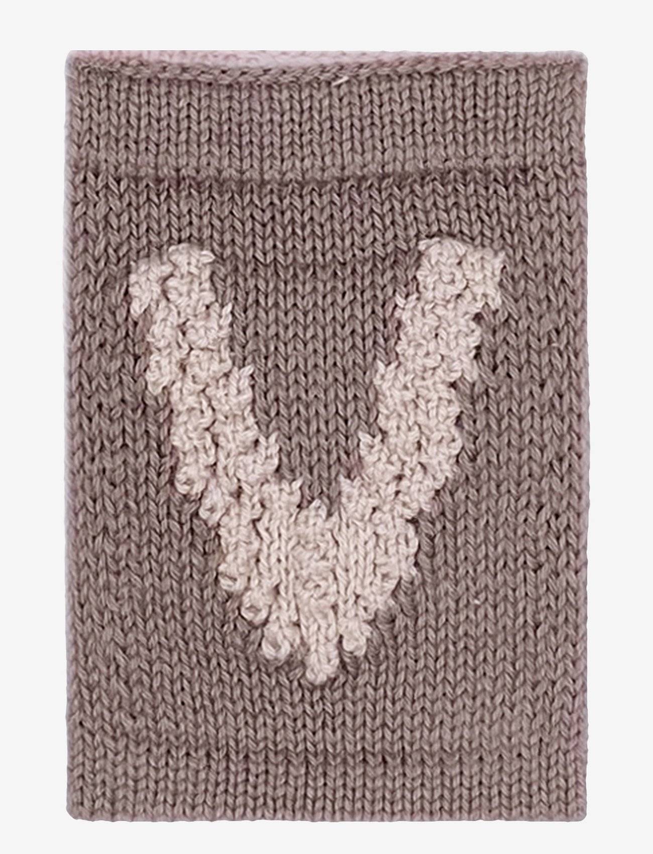 Smallstuff Knitted Letter V, Nature - Beige - ONE SIZE 10 cm