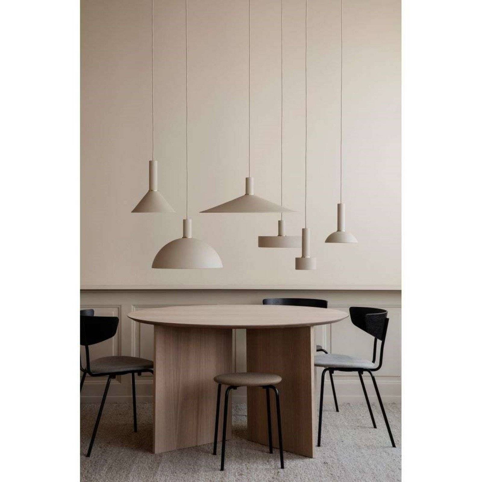 Taklampa ferm LIVING, Beige, Vardagsrum, Metall