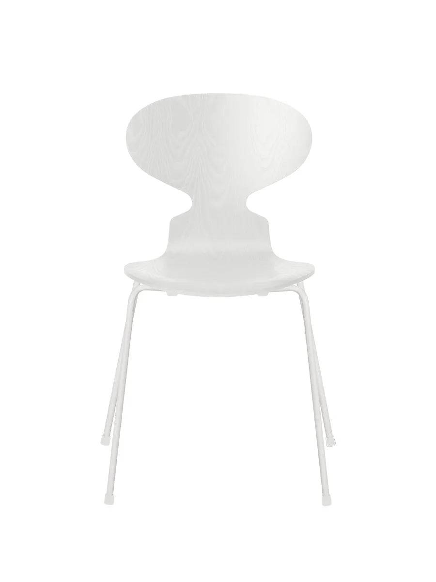 3101 Myren Stol i farvet ask af Arne Jacobsen Hvid / Hvid - Jacobsen Plus