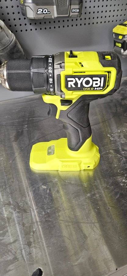 Ny Ryobi Borrskruvdragare RDD18C