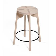 Zanat - Tattoo Bar Stool Carved, 60, Pheasant, Red - Barstolar - Gert Wingårdh,Sara Helder - Röd - Trä