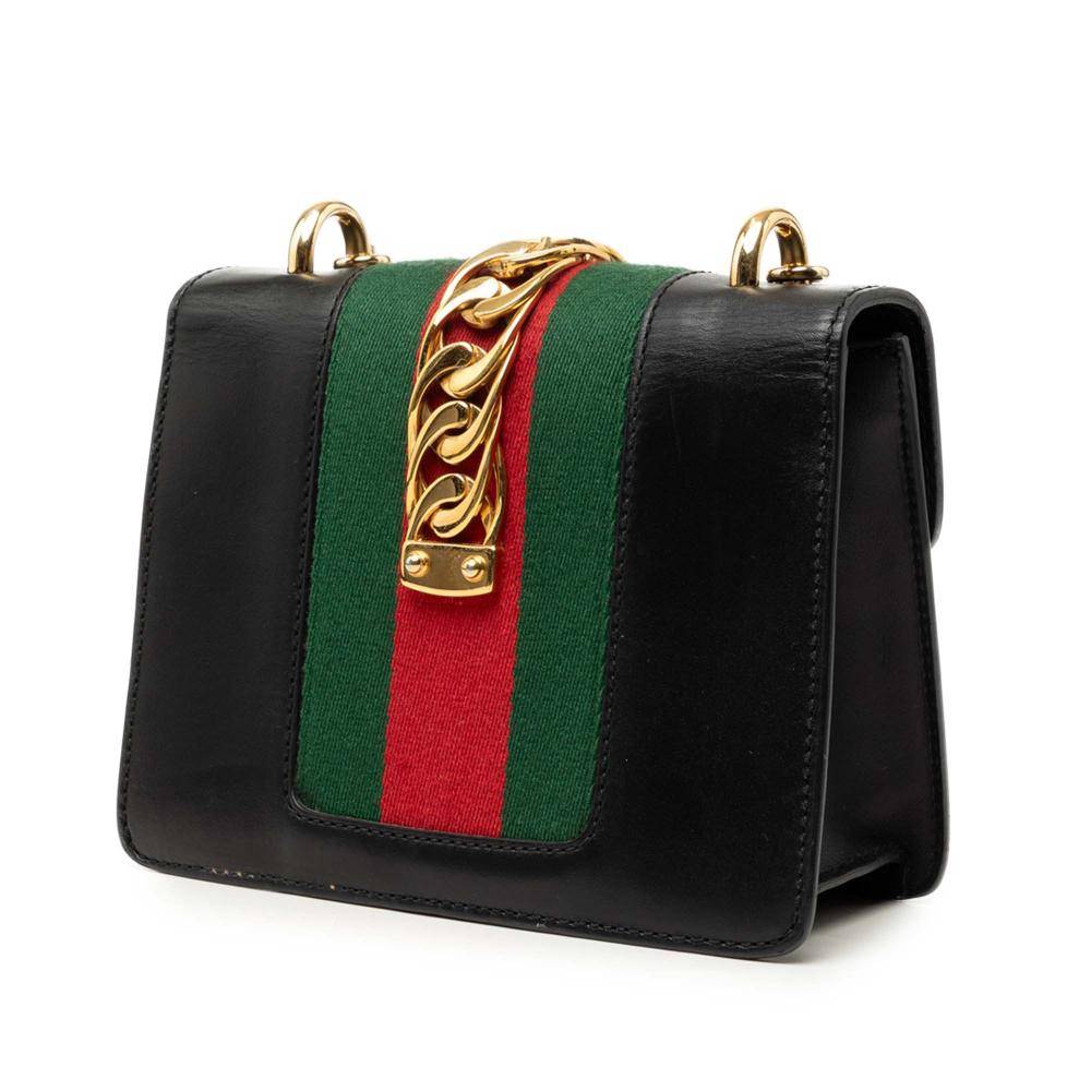 Gucci Vintage Gucci Sylvie L 14cm x W 19cm x D 7.50cm - Håndtasker hos Magasin