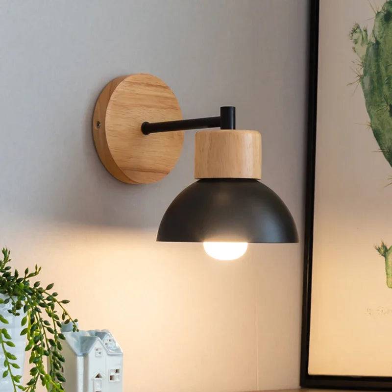 NordicWood - Trendy Trä LED Väggbelysning - A Svart / Med Glödlampa