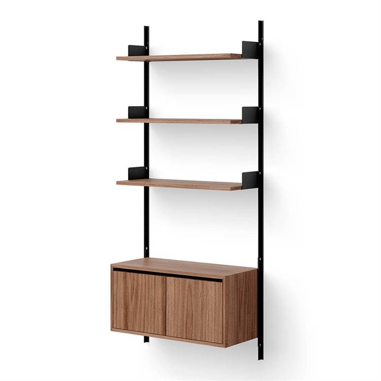 New Works Væghylde 1900 Skab  Walnut / Svart B83,5 cm - Low