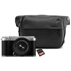 Fujifilm X-M5 + XC 15-45mm + Peak Design Everyday Sling V2 3L + SanDisk 64 GB silver