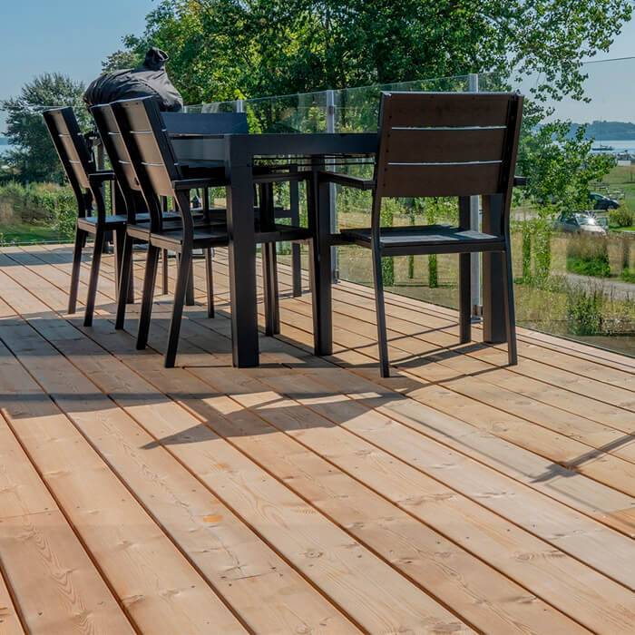 28x120 mm Brunimprægnerede Terrassebrædder glat/rillet 480 cm - Wood Online.