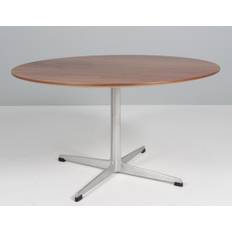 Arne Jacobsen. sofabord, valnød