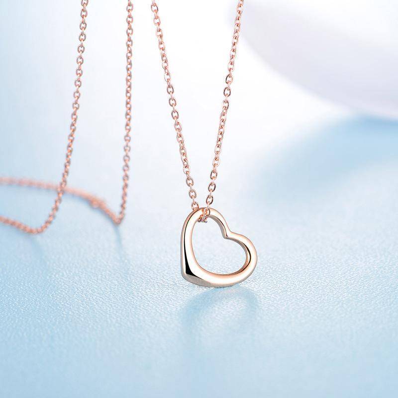 Äkta 18k Guld Hänge Färg Guld Halsband Romantiskt Hjärta-Format Alla Hjärtans Dag Au750 Nyckelbenshalsband