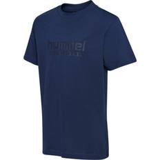 Hummel Hmljr Base Tshirt S/S Stl. 4 år / 104 cm pojkar - Kortärmade T-shirts Från Magasin - Blå (4 år / 104 cm)