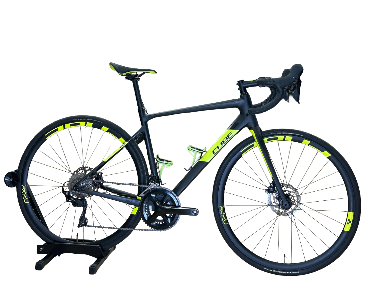 Cube Attain GTC Race Carbon - Shimano 105 - Aluminium