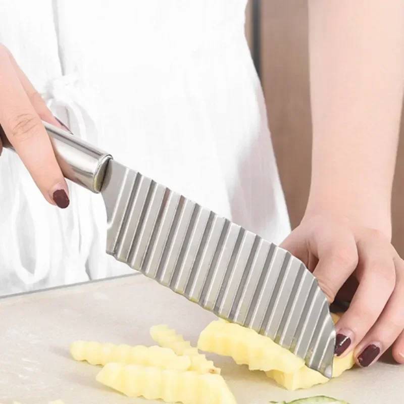 Hot Potato Chip Slicer Dough Vegetable Fruit Crinkle Wavy Slicer Knife Potato Cutter Chopper French Fry Maker Tools