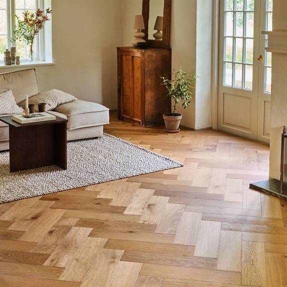 Timberman Charlottenlund Sildebensparket - Eg Accent, Børstet Natur Matlak.