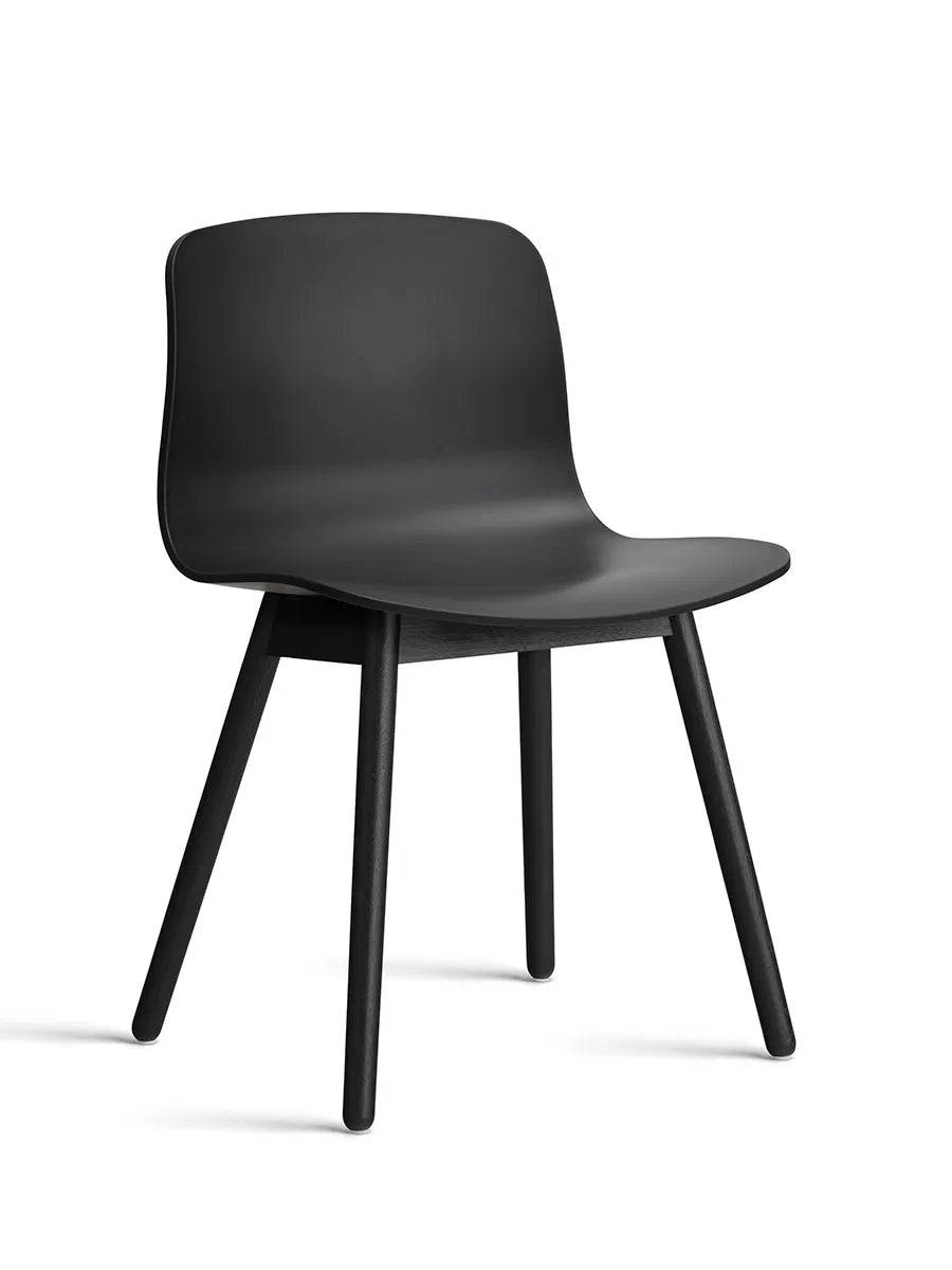 About a Chair AAC12 fra Hay Black / Sortbejdset eg - Jacobsen Plus