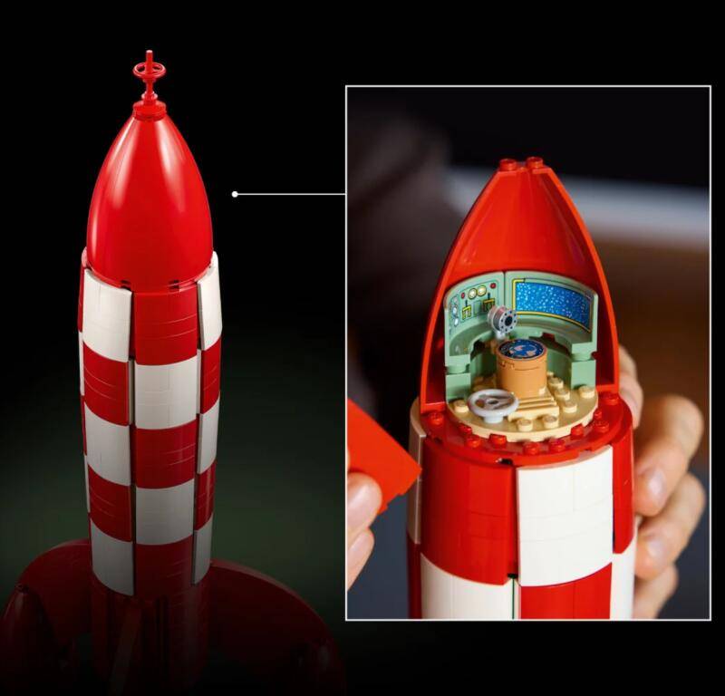 Moon Landing Site Building Blocks Space Exploration Scene Model Bricks Toys for Adult with 5 dolls  Christmas gift