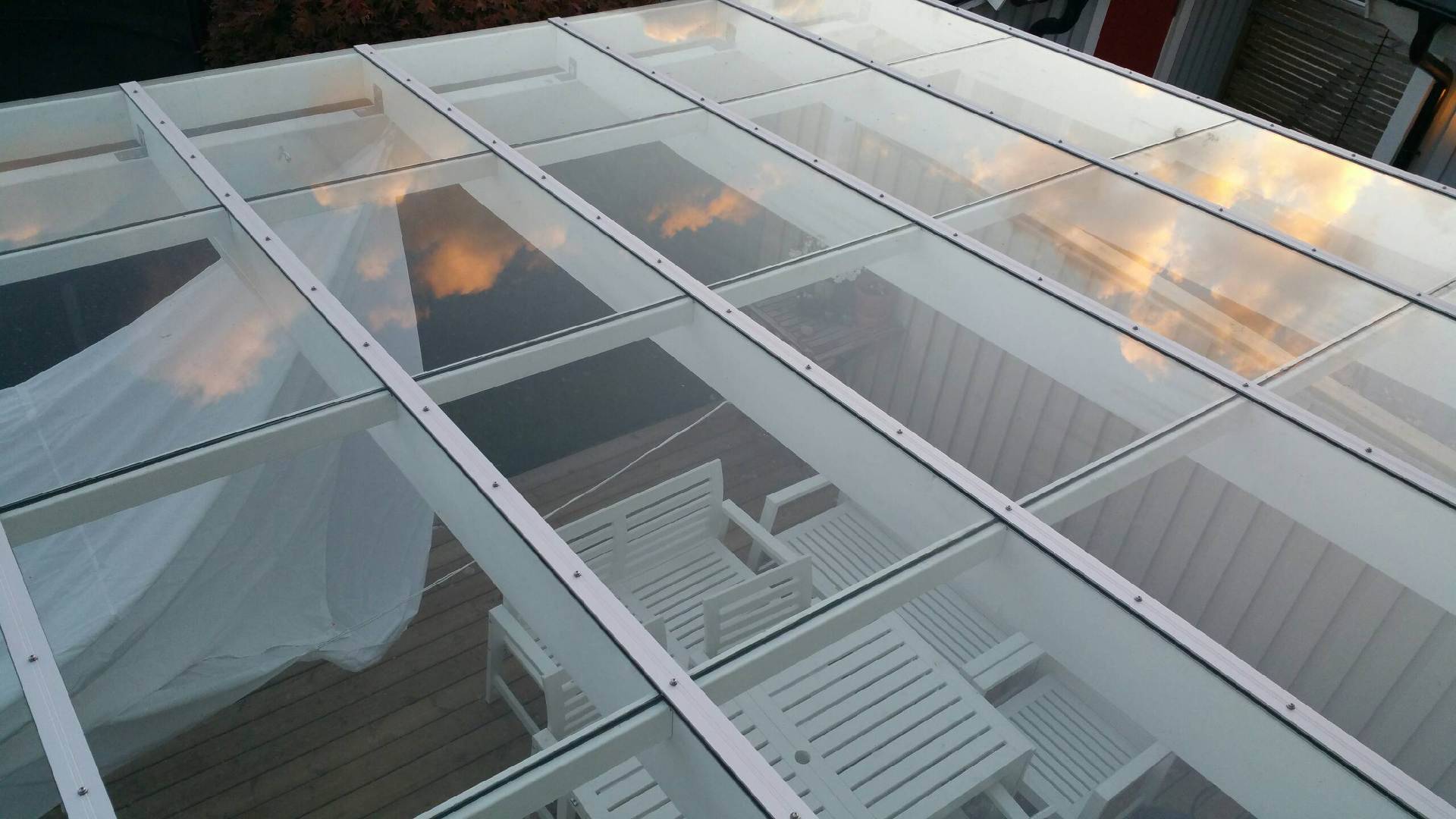 Glastak 8 mm Härdat Glas Naturanodiserat (Silvergrått) 3252 mm (4 skivor) 4000