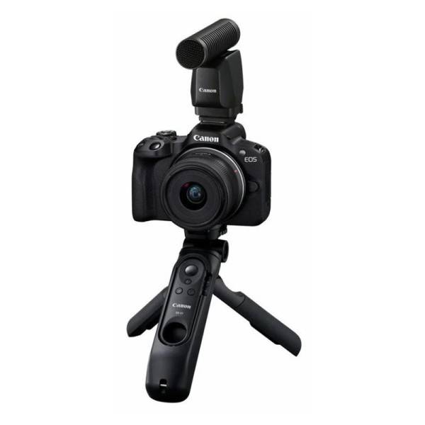 Canon EOS R50 m/ 18-45mm Creator Kit.