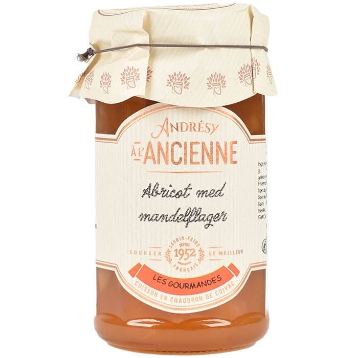 Fyldt chokolade med marcipan - 4 stk i æske fra Walldelux.dk