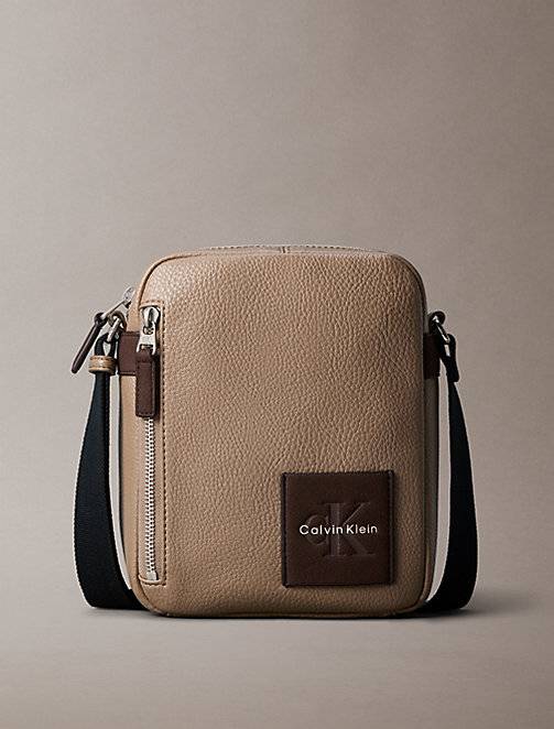 Calvin Klein  Monologo Reporter Bag