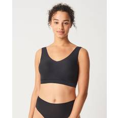 Chantelle 16A10 Soft Stretch V-Neck Padded Top Black