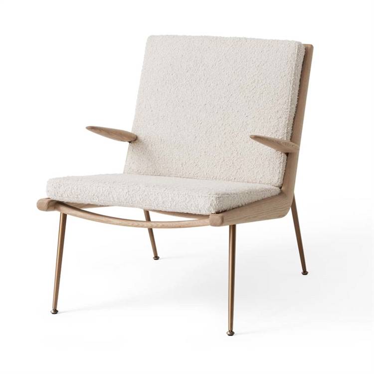 &Tradition Boomerang HM2 Loungestol Brass Oiled Oak/Serafino Lino (White)