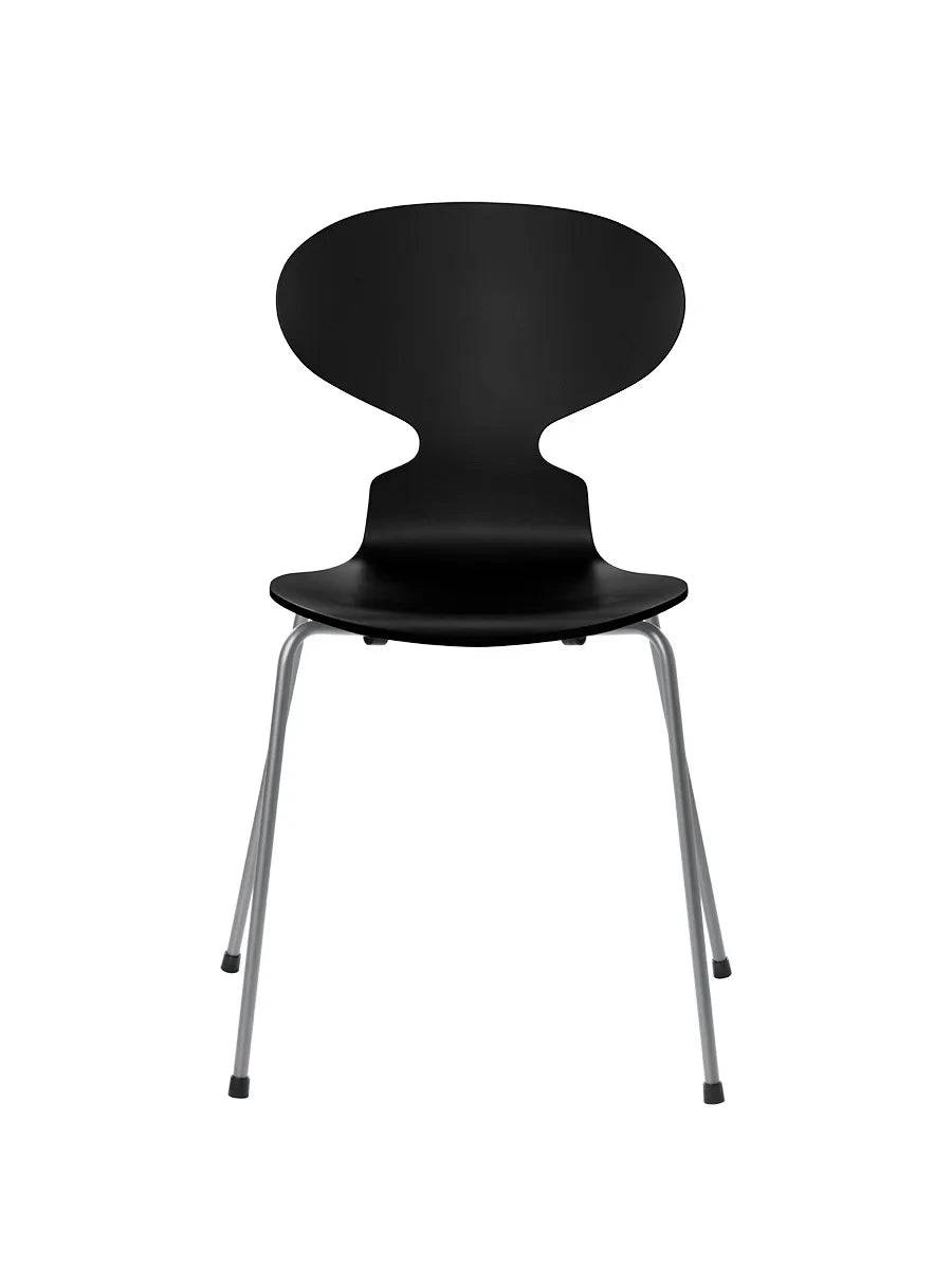 3101 Myren Stol lakeret af Arne Jacobsen Sort / Silver Grey - Jacobsen Plus