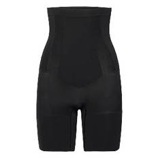 OnCore High-Waisted Mid-Thigh Short