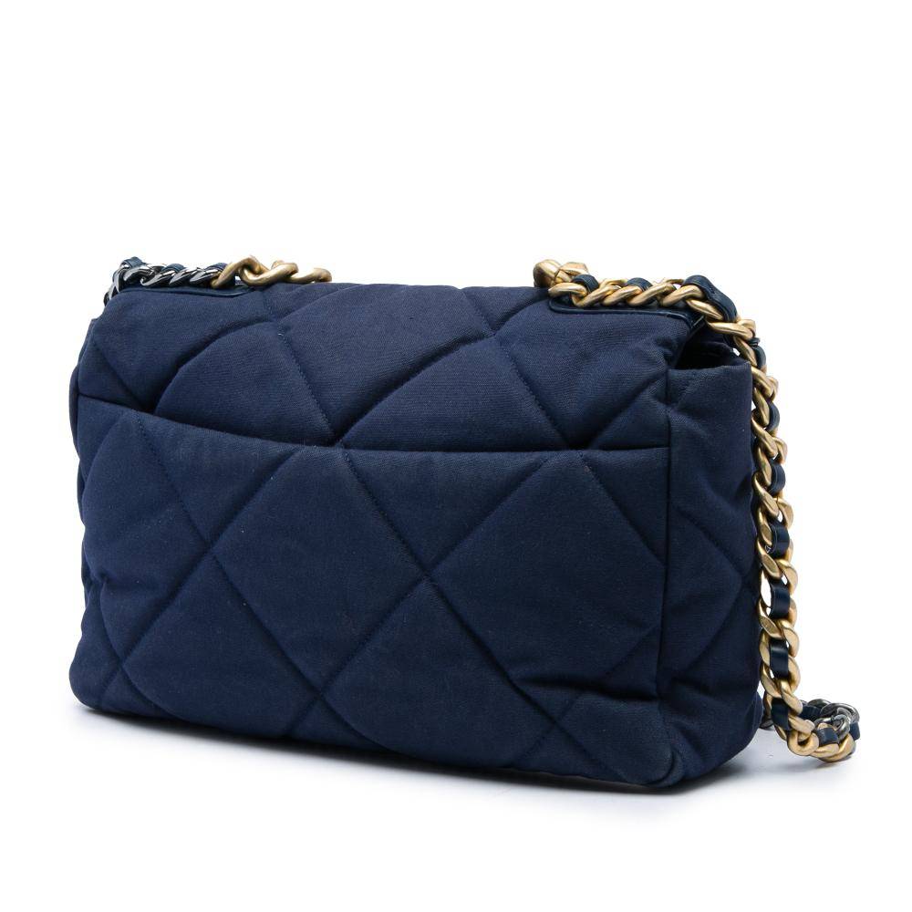 Chanel Vintage Chanel Flap Bag L 22cm x W 29cm x D 9cm - Chanel Vintage hos Magasin
