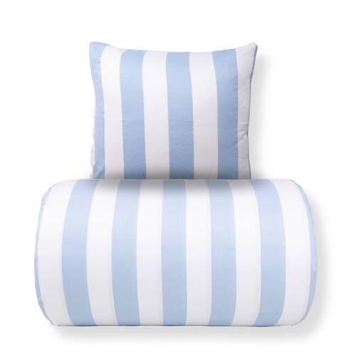 Bäddset 140x220 cm - 100% bomullssatin - Nordic Stripe - Breda ljusblå ränder