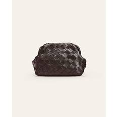 Aimee Clutch, Umber