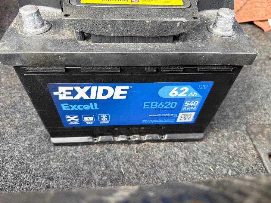 Exide Excell EB620 bilbatteri 12V 62Ah