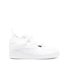 Nike - x Undercover Air Force 1 låga sneakers - unisex - kalvskinn/gummi/Tyg - 9.5 - Vit