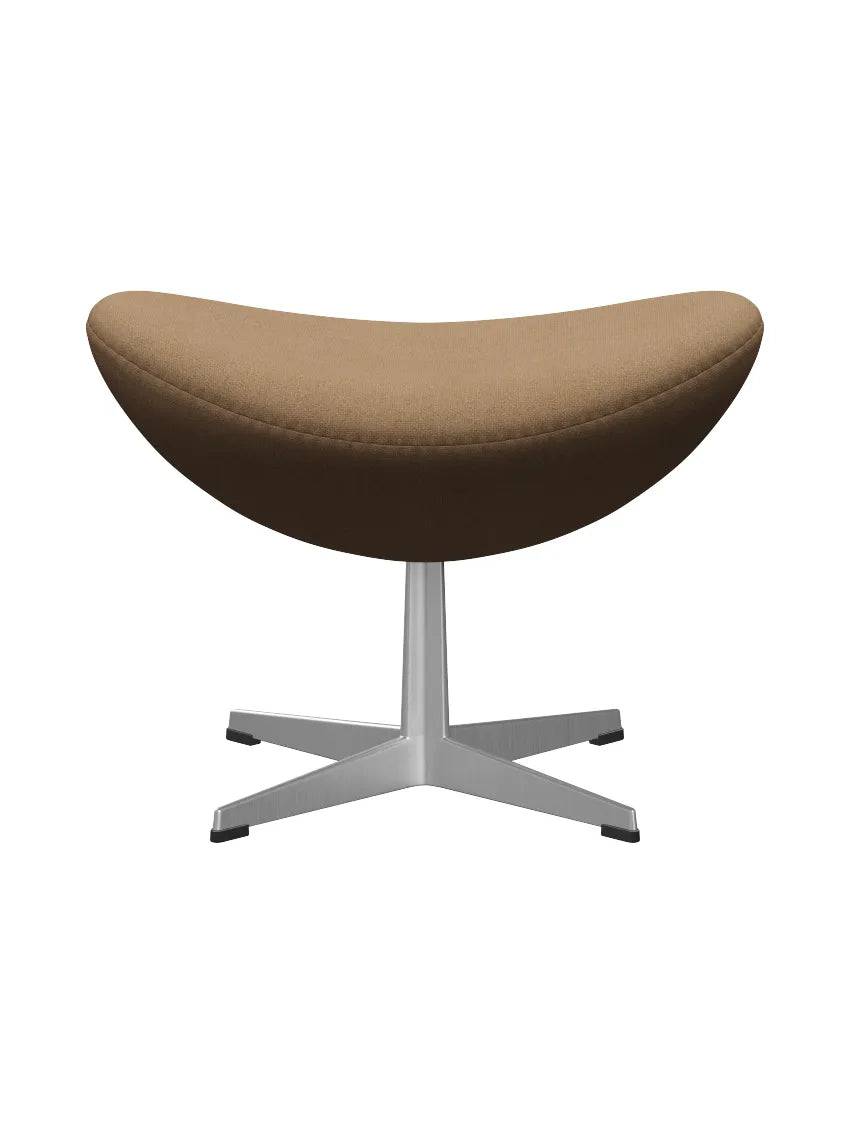 3127 Fodskammel til Ægget af Arne Jacobsen stofgr. 1 Tonus / 244 Camel - Jacobsen Plus