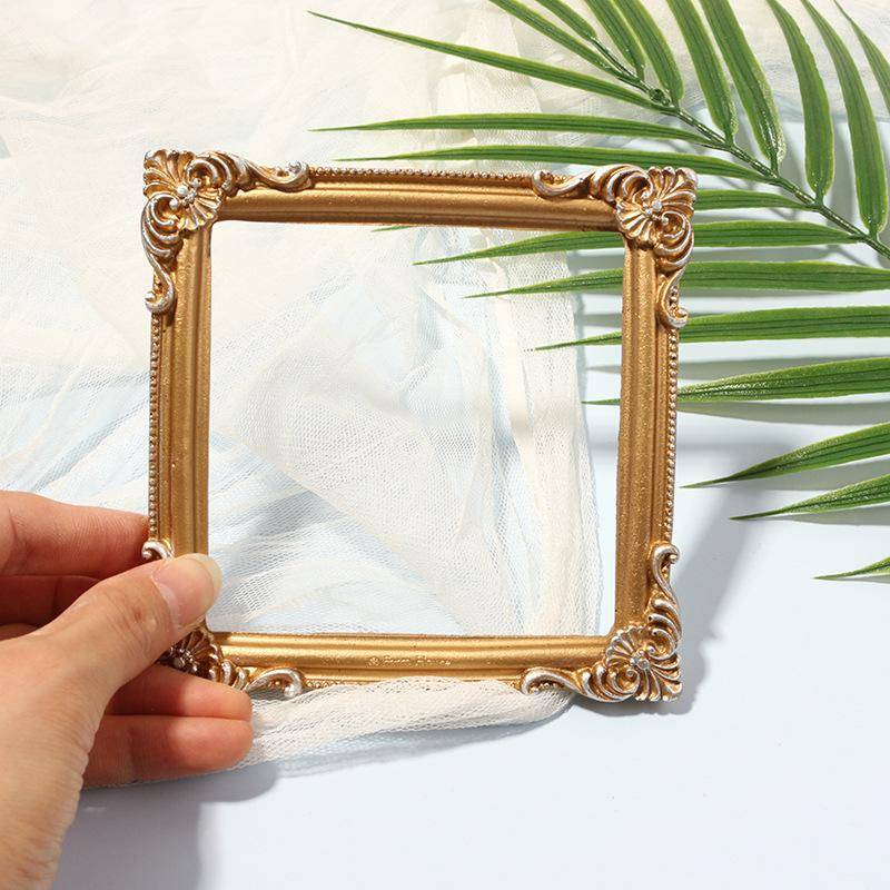 1Pc Vintage Victorian style square photo frame, antique design, multi-photo display photo frame, vintage photo frame for home wedding decoration gyllene