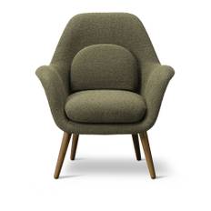 Fredericia Furniture - Swoon Lounge Petit Wood Base, Tygkategori 2, 900 Olive, Lackerad valnöt - Lænestole - Space Copenhagen - Grøn - Træ/Tekstilmateriale