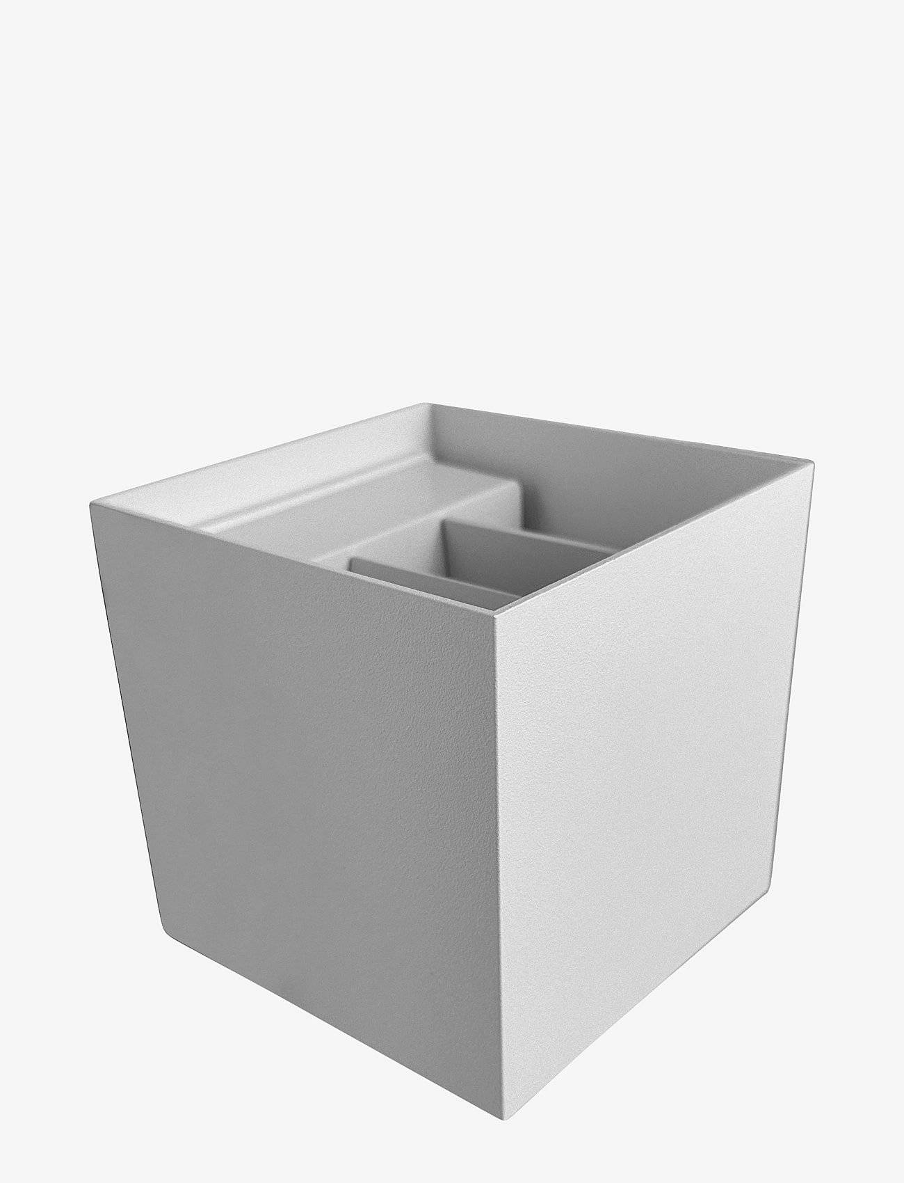 Dyberg Larsen Venus Wall Lamp - White - Ø 10 cm