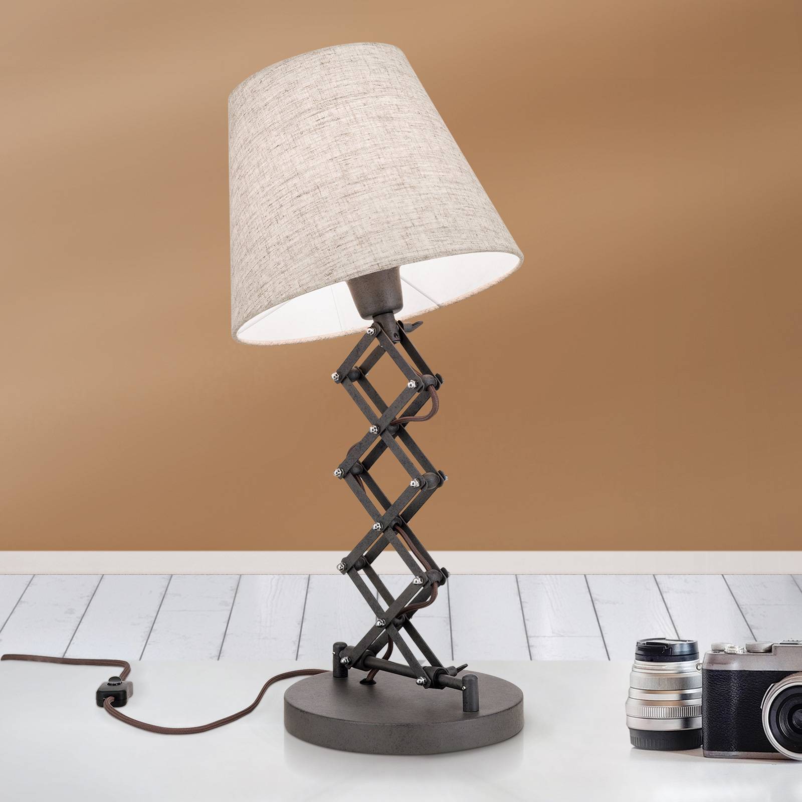ORION Bordslampa Factory, Brun / rost, Vardagsrum / matsal, Metall, Industriell design, Bordslampa