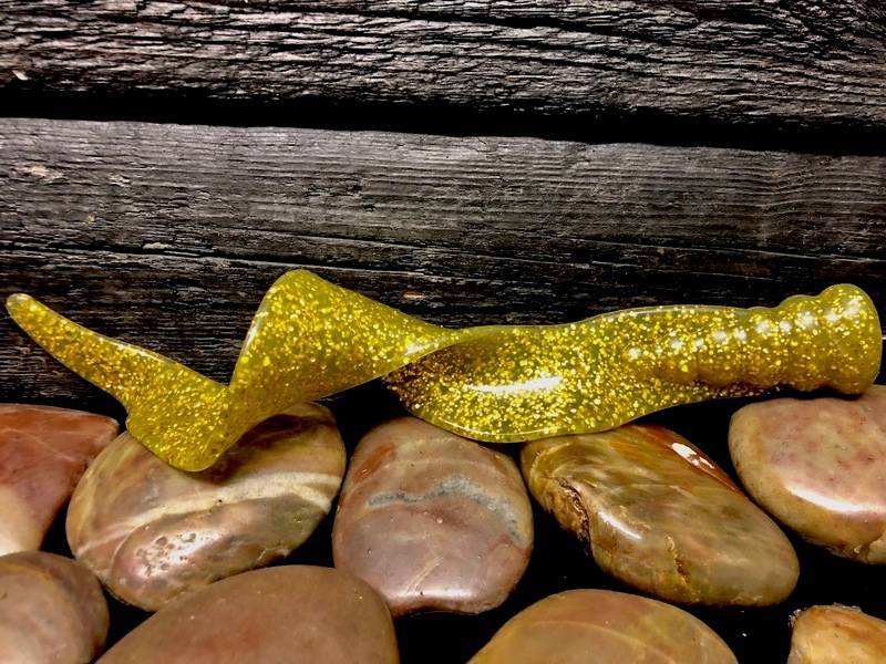 Big Tail "Ghost Tail" - Kiwi Gold Glitter