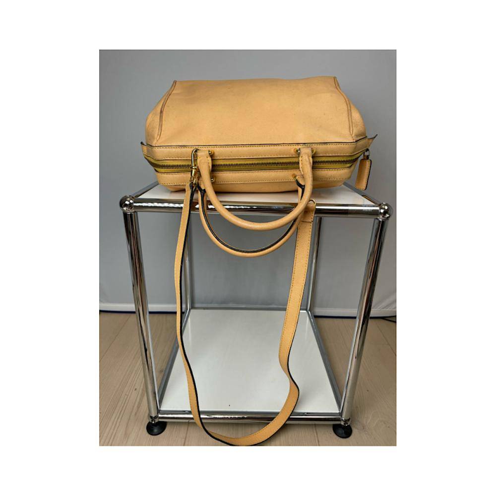 Celine Vintage Handbag Stl. - Handväskor Från Magasin - Yellow (W 30cm x H 20cm x D 15cm)