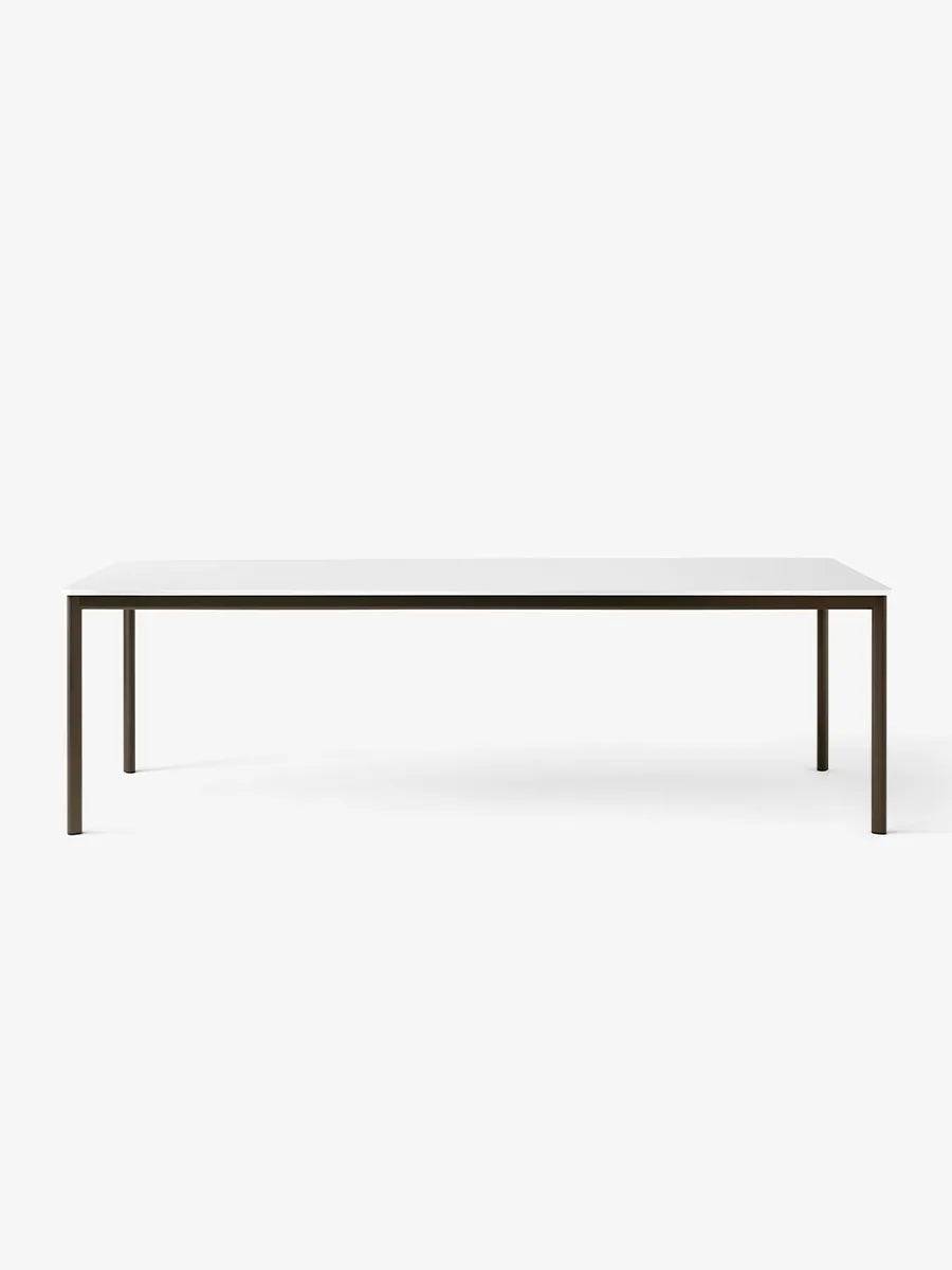 Drip Bord, sort laminat bordplade, 3 m, sort aluminium stel fra &Tradition L: 251-300 x W: 120 x H: 74 cm / Bronzed Aluminium / Off White Fenix Nano Laminate - Jacobsen Plus