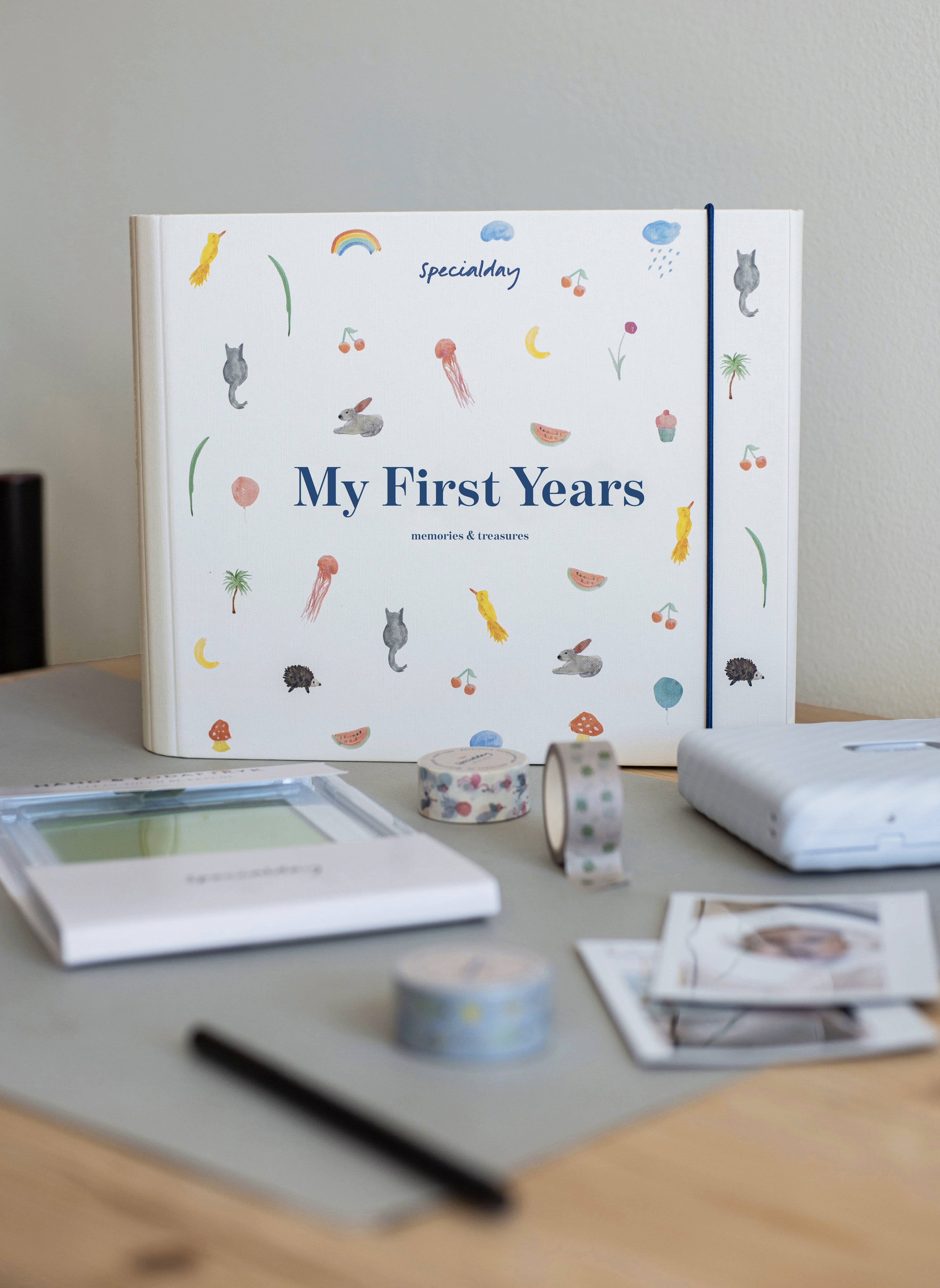 baby journal (optional language), hand & foot print, washi tape & smartphone printer - Dutch / Turquoise / Signature