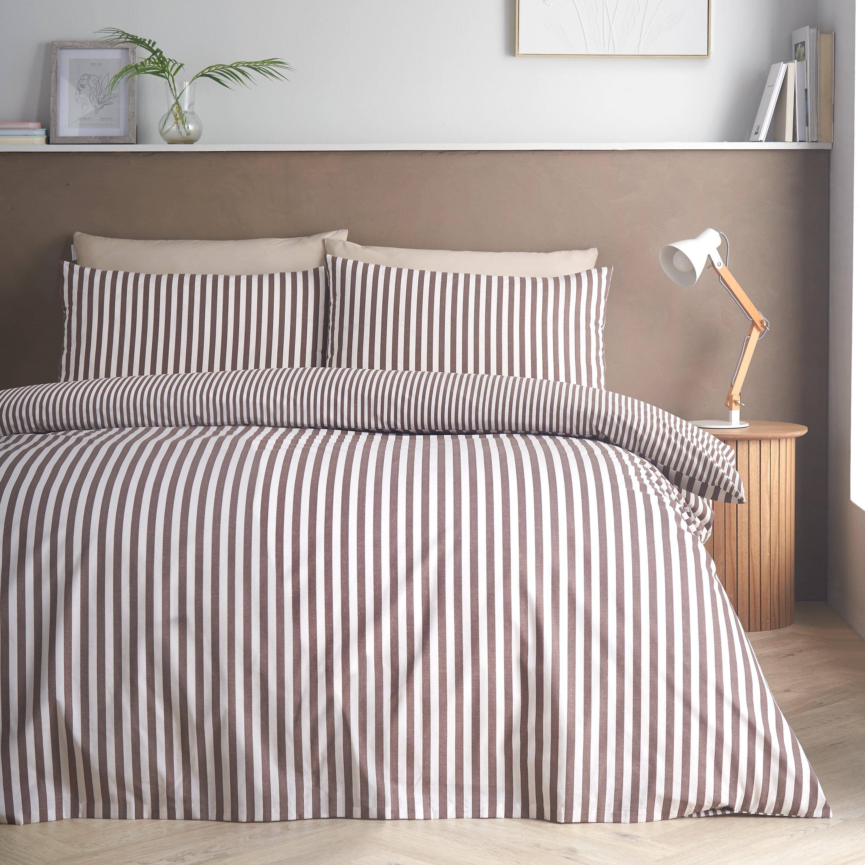 Catherine Lansfield Epping Textured Stripe Duvet Cover Set